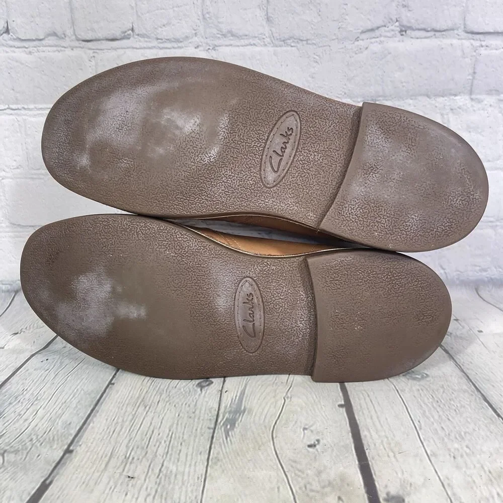 Clarks Bushacre Chukka Boots Women Size 10.5 Brown Lace Tan Leather Preppy Shoes